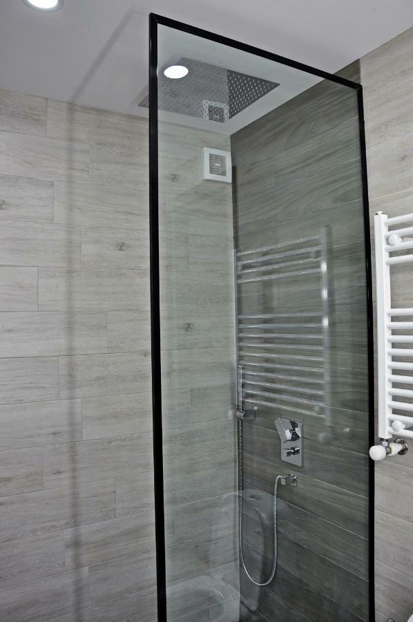Luxury 4-Bedroom Apartment In The Center Tbilisi Exteriér fotografie