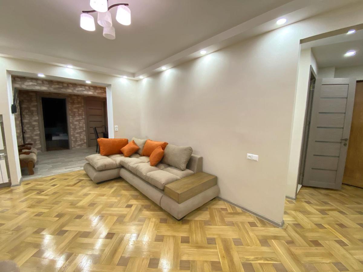 Luxury 4-Bedroom Apartment In The Center Tbilisi Exteriér fotografie