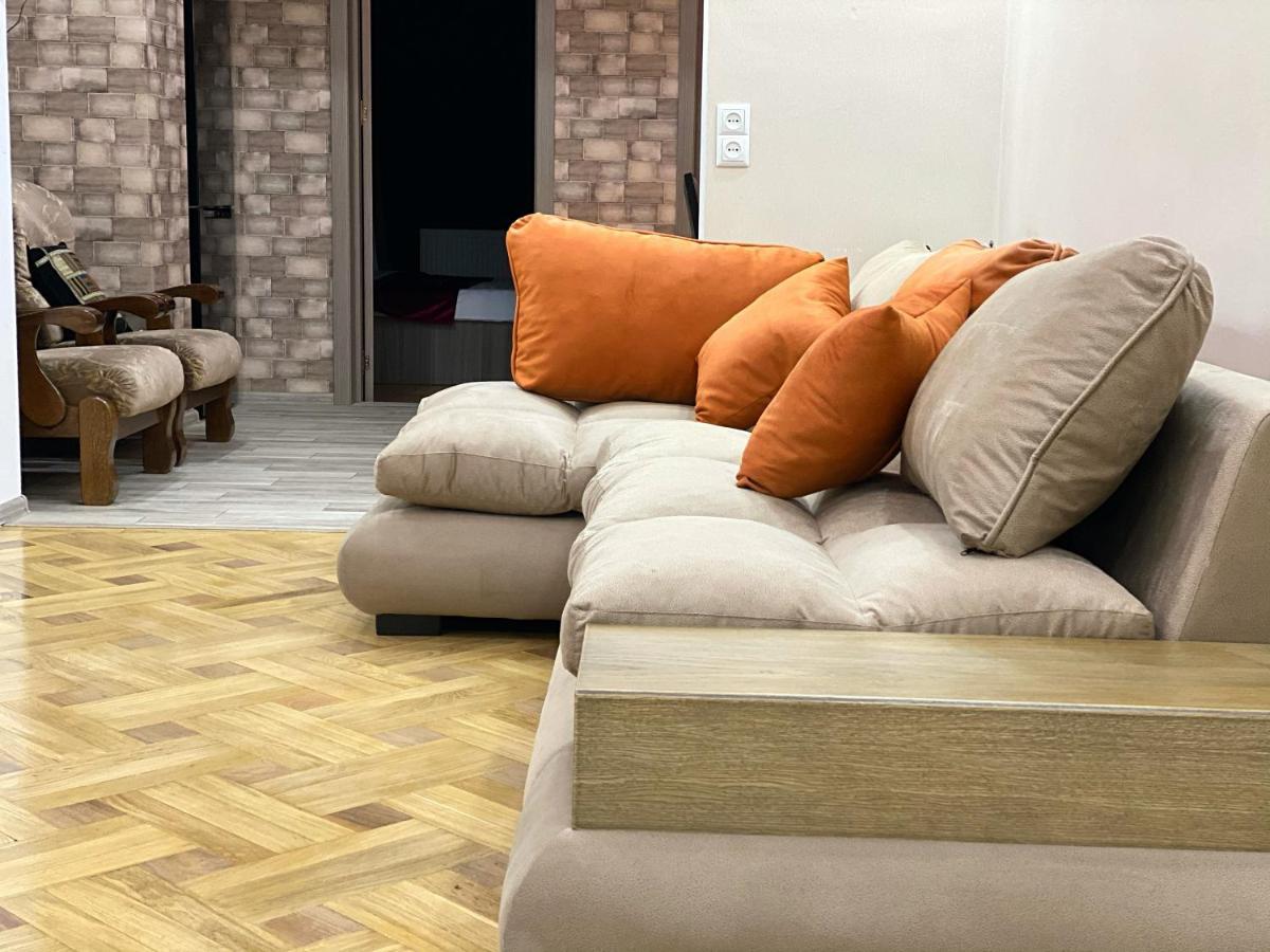 Luxury 4-Bedroom Apartment In The Center Tbilisi Exteriér fotografie