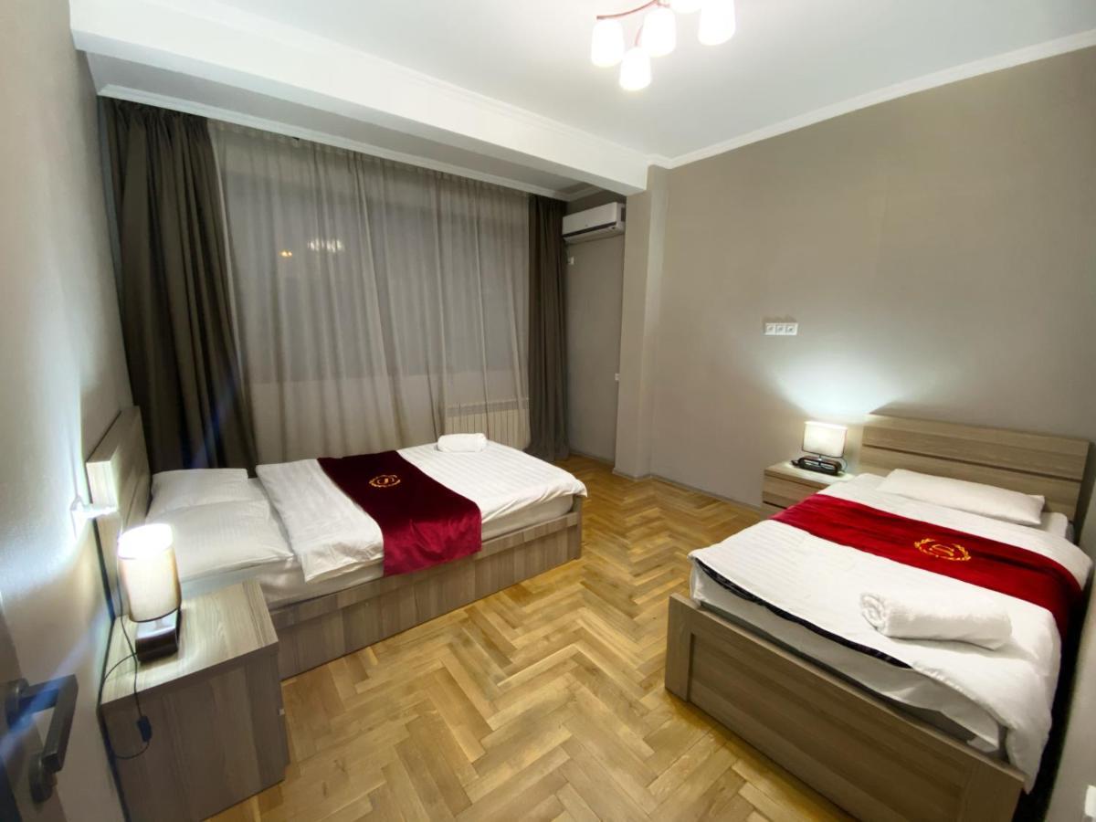 Luxury 4-Bedroom Apartment In The Center Tbilisi Exteriér fotografie